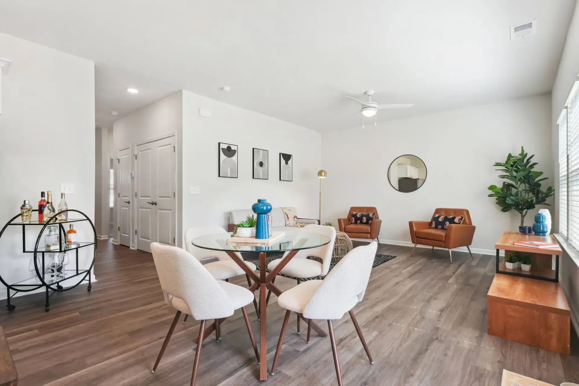 Reve Park Ridge gallery image 15